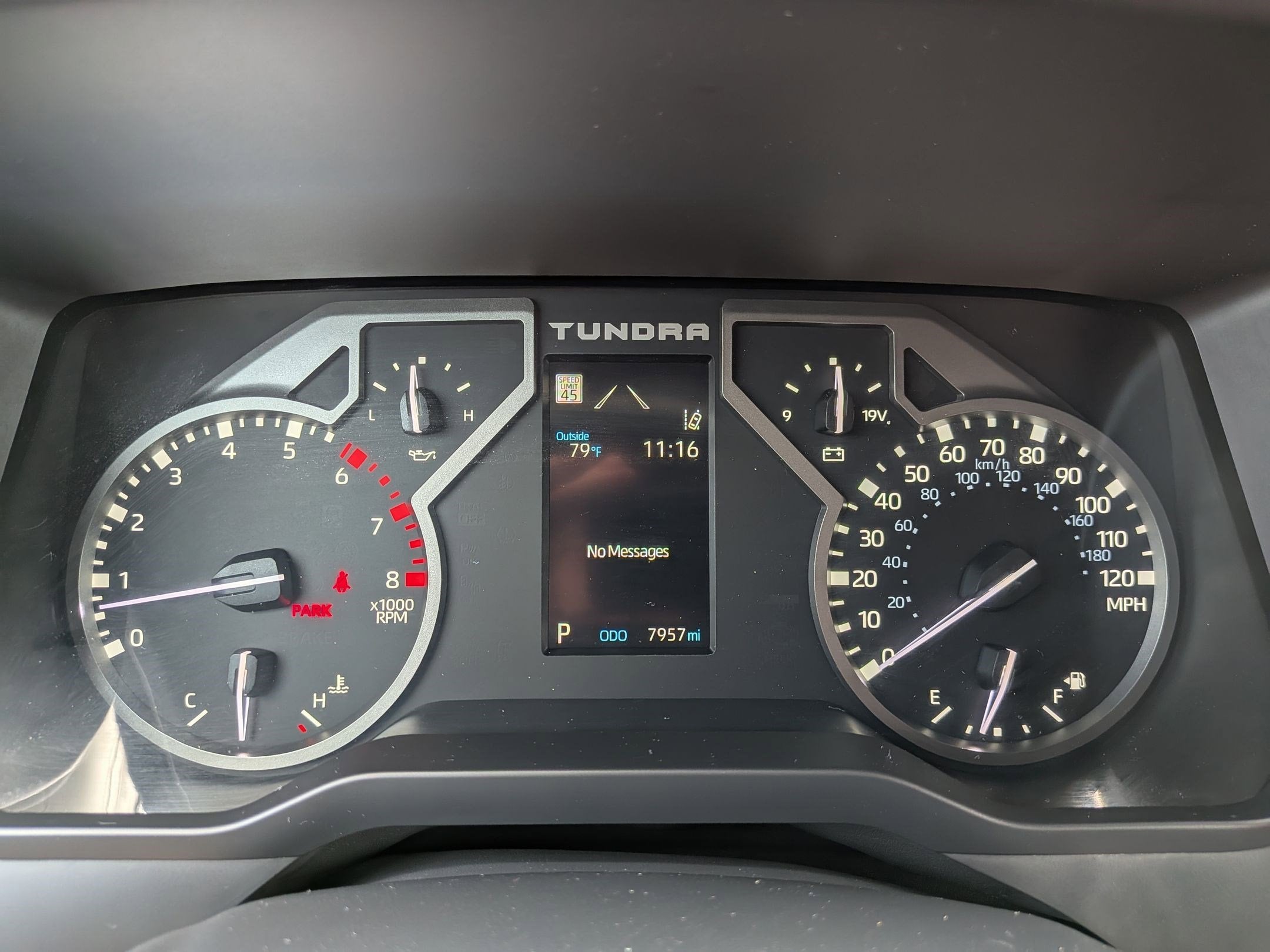 2024 Toyota Tundra SR LONG BED