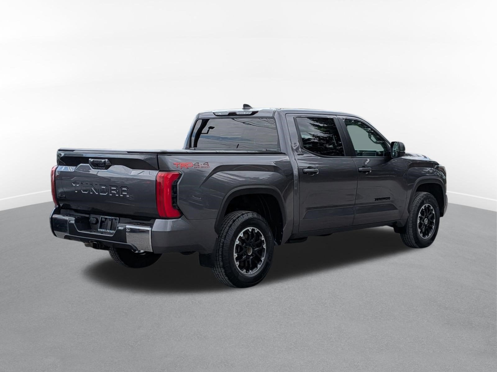 2024 Toyota Tundra SR5 OFF ROAD