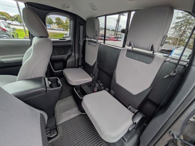 2016 Toyota Tacoma SR5