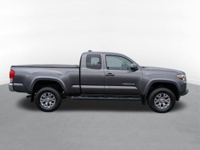 2016 Toyota Tacoma SR5