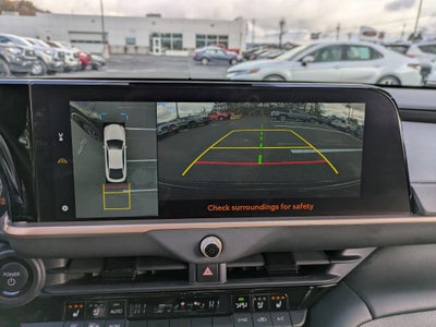 2024 Toyota Crown Platinum