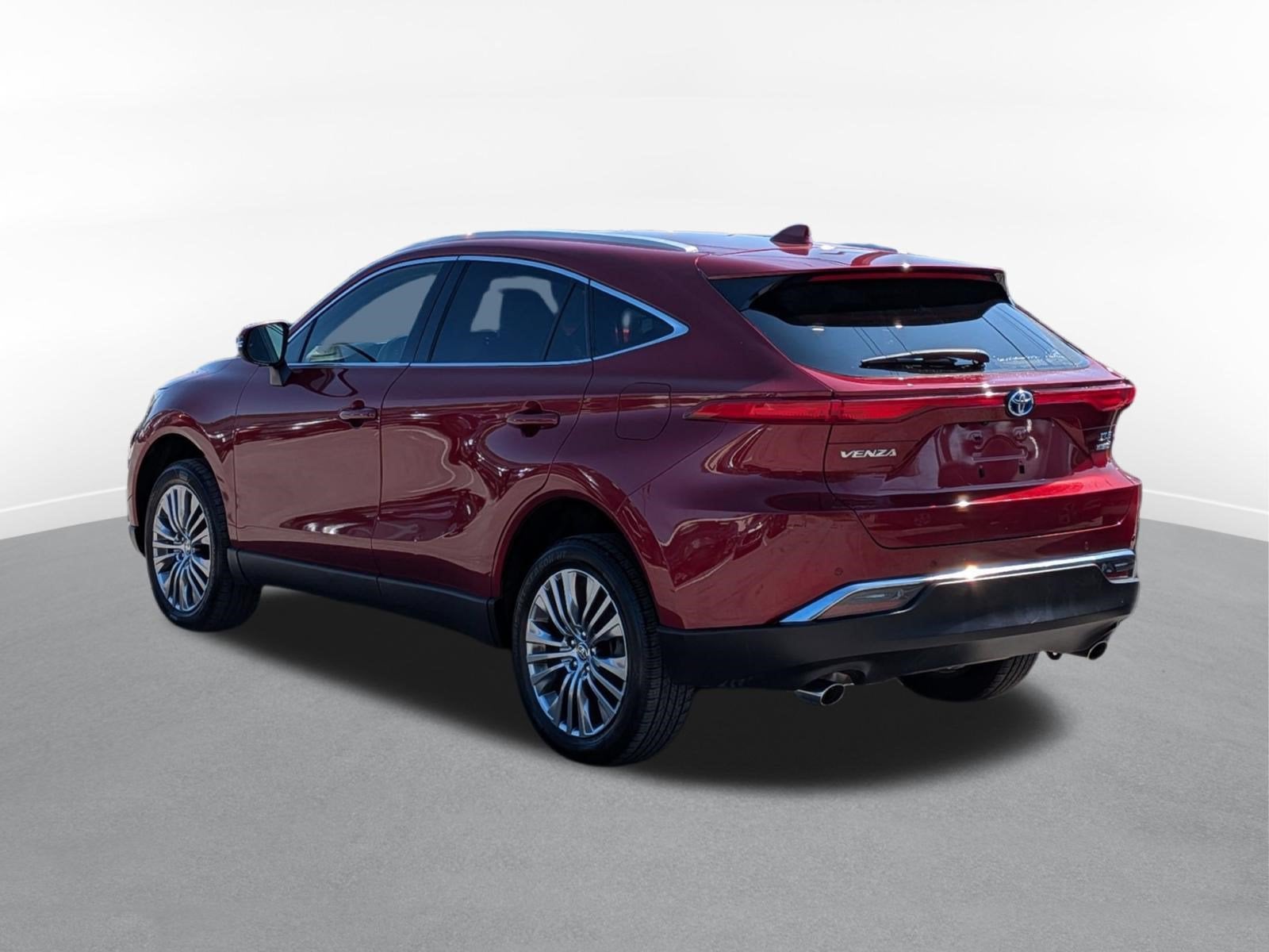 2022 Toyota Venza XLE
