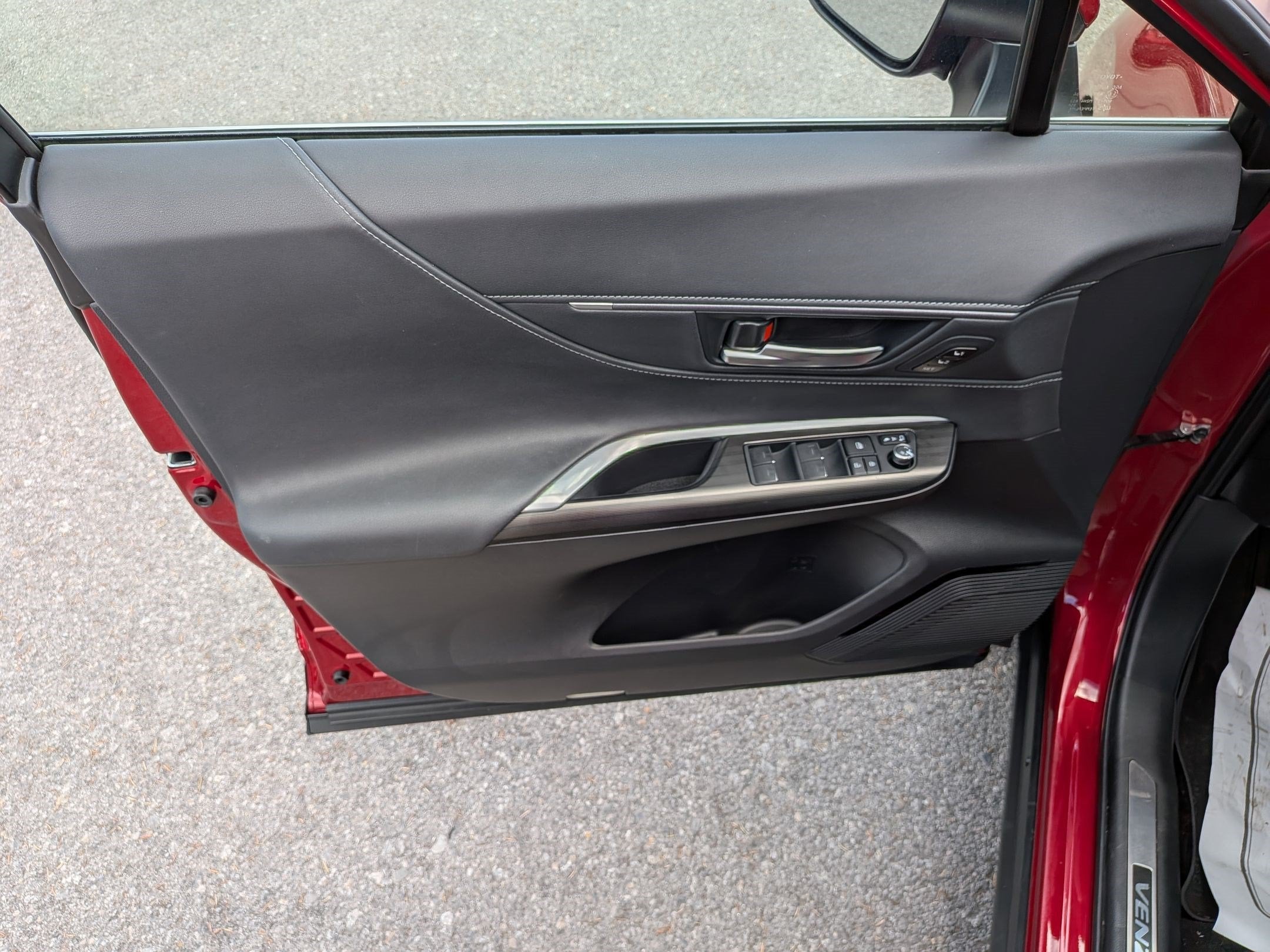 2024 Toyota Venza XLE