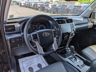 2022 Toyota 4Runner SR5 Premium