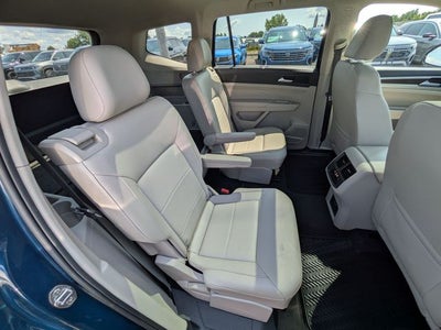2022 Volkswagen Atlas 3.6L V6 SE w/Technology