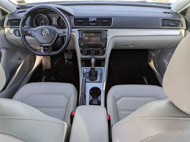 2019 Volkswagen Passat 2.0T Wolfsburg
