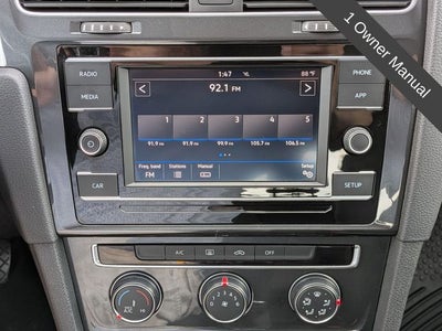 2019 Volkswagen Golf S