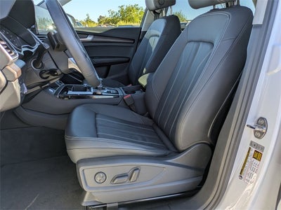 2024 Audi Q5 40 Premium quattro