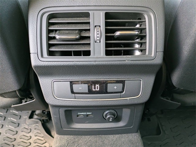 2023 Audi Q5 40 Premium quattro