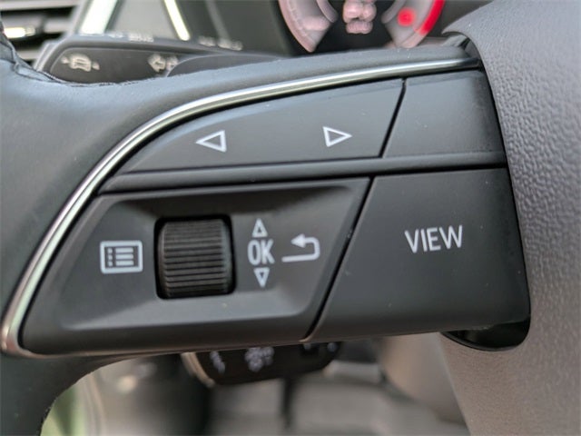 2025 Audi Q5 40 Premium quattro