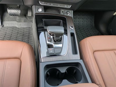 2025 Audi Q5 40 Premium quattro