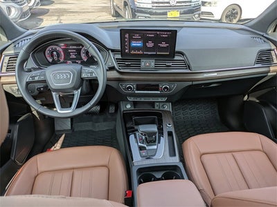2025 Audi Q5 40 Premium quattro