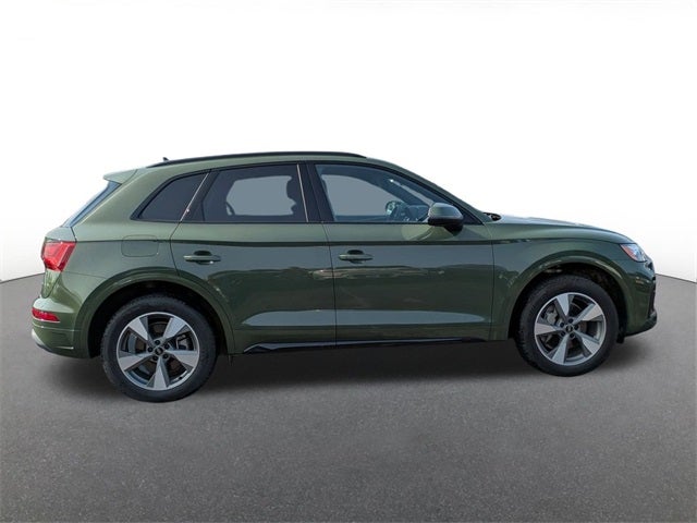2025 Audi Q5 40 Premium quattro