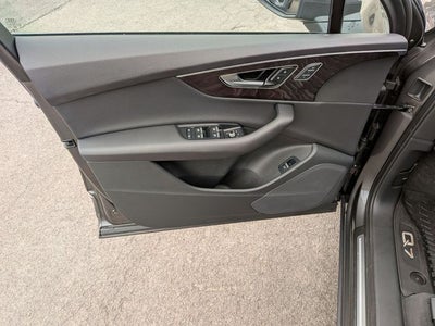 2023 Audi Q7 45 Premium quattro