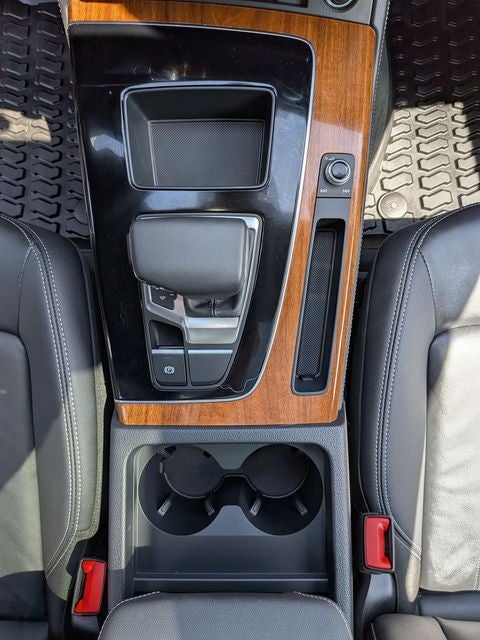 2023 Audi Q5 45 S line Premium quattro