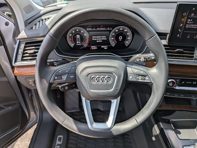 2023 Audi Q5 45 S line Premium quattro