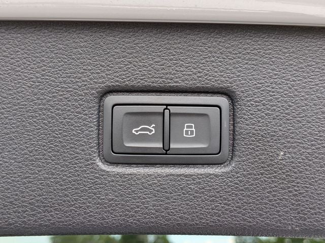 2024 Audi Q7 55 Premium Plus quattro