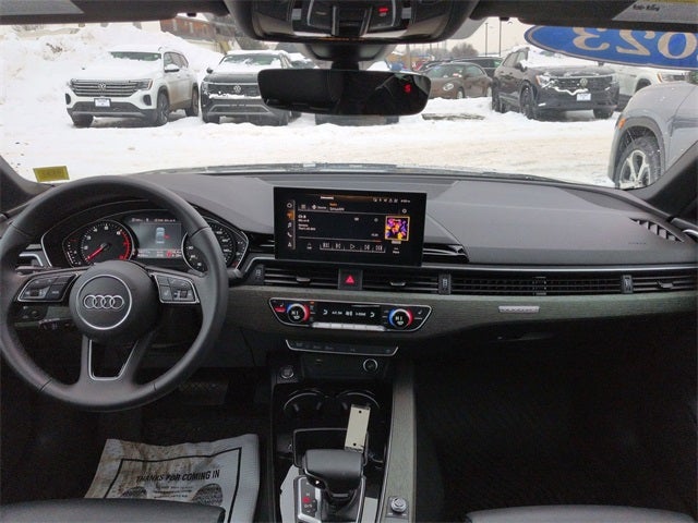 2023 Audi A4 45 S line Premium quattro