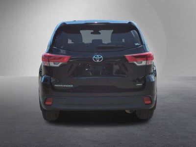 2018 Toyota Highlander LE