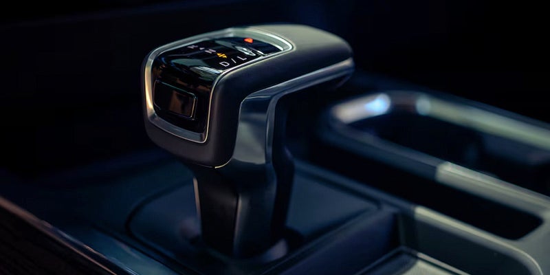 stick shift of the 2025 Chevrolet Silverado 1500