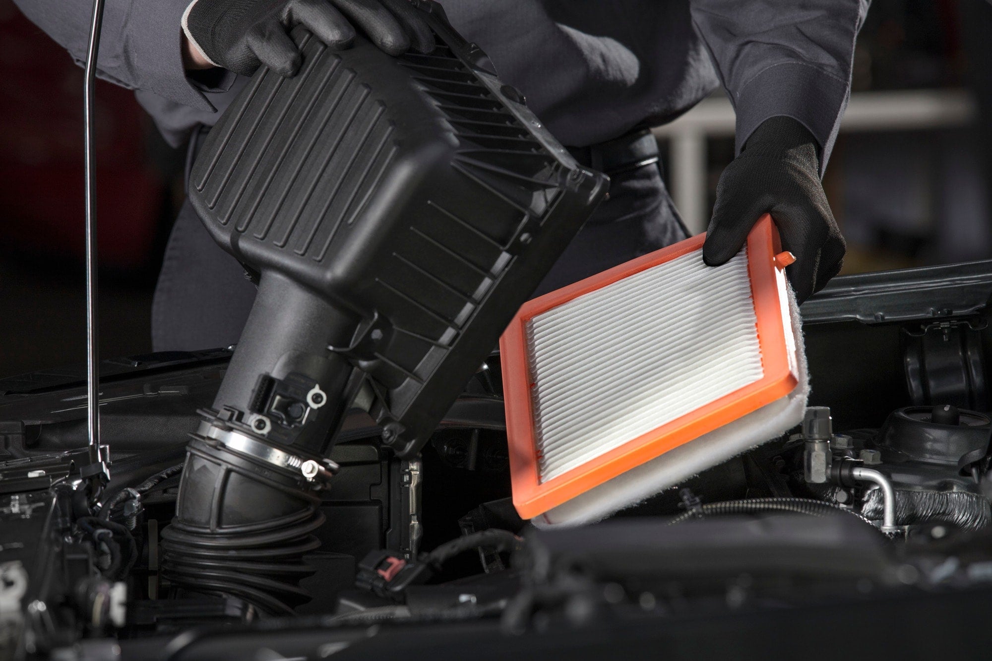 ENGINE AIR CLEANER/FILTER